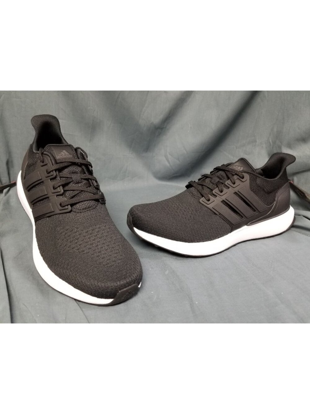 Adidas UBounce DNA Core Black Cloud White Men's Size 10.5 NEW NO BOX!